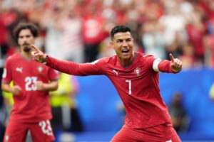 Le doublé de Ronaldo propulse le Portugal vers une énorme victoire et le Panama hors de la Coupe du monde
