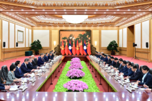 Les dirigeants chinois et laotiens s&rsquo;entretiennent à Pékin