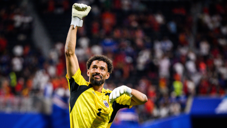 Vozinha devient une sensation du jour au lendemain avec une performance exceptionnelle en Coupe du monde