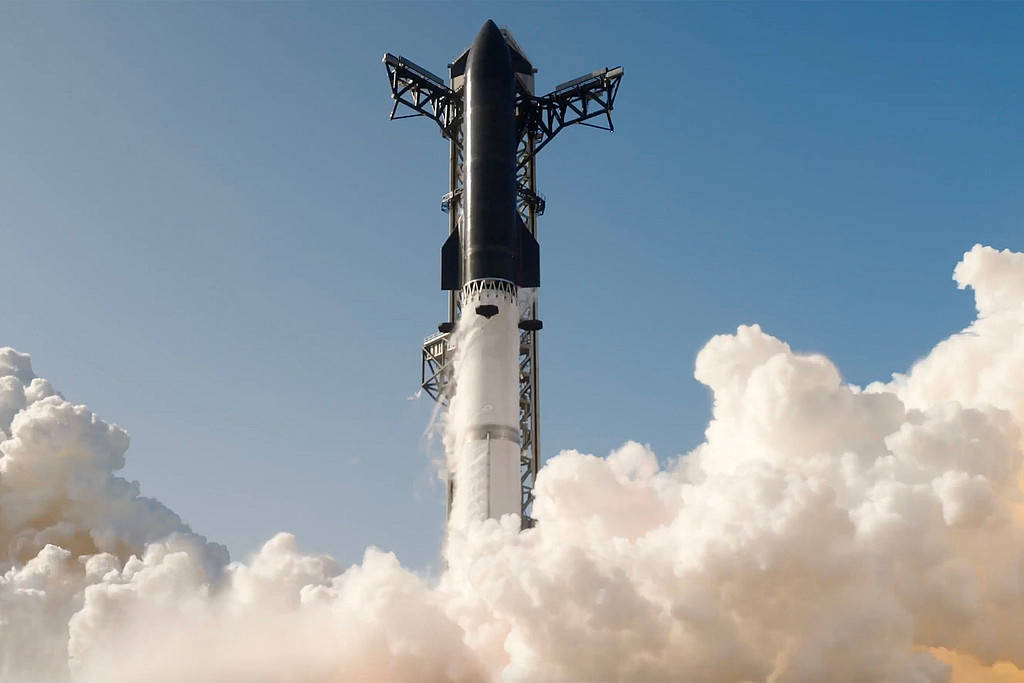 Le vaisseau spatial nouvelle génération de SpaceX lancé depuis Starbase à Boca Chica, Texas, le 24 juillet 2026. /VCG