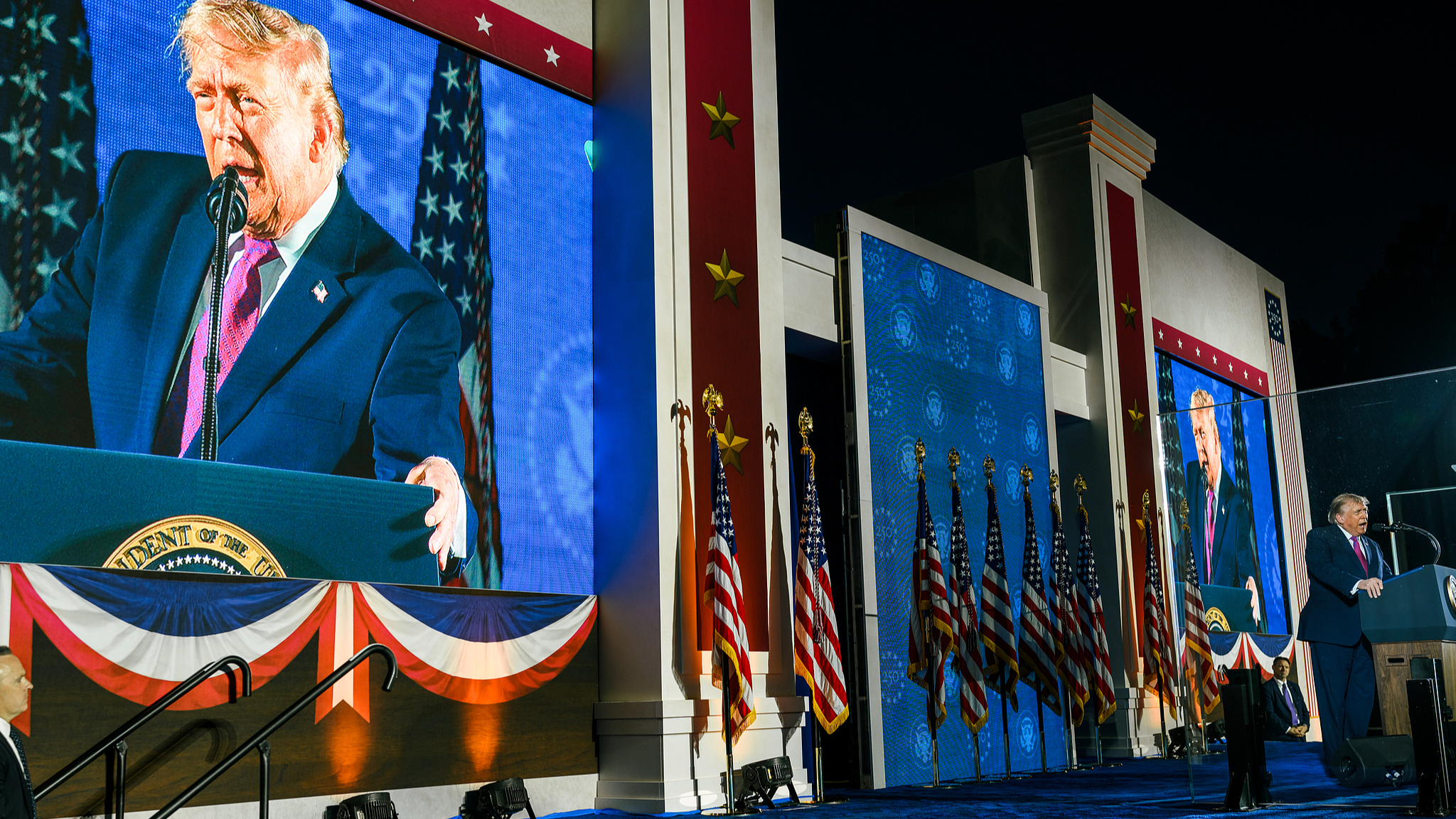 Le président Donald Trump prononce un discours lors de la célébration du 4 juillet au mémorial national du mont Rushmore, à Keystone, Dakota du Sud, le 3 juillet 2026. /CFP