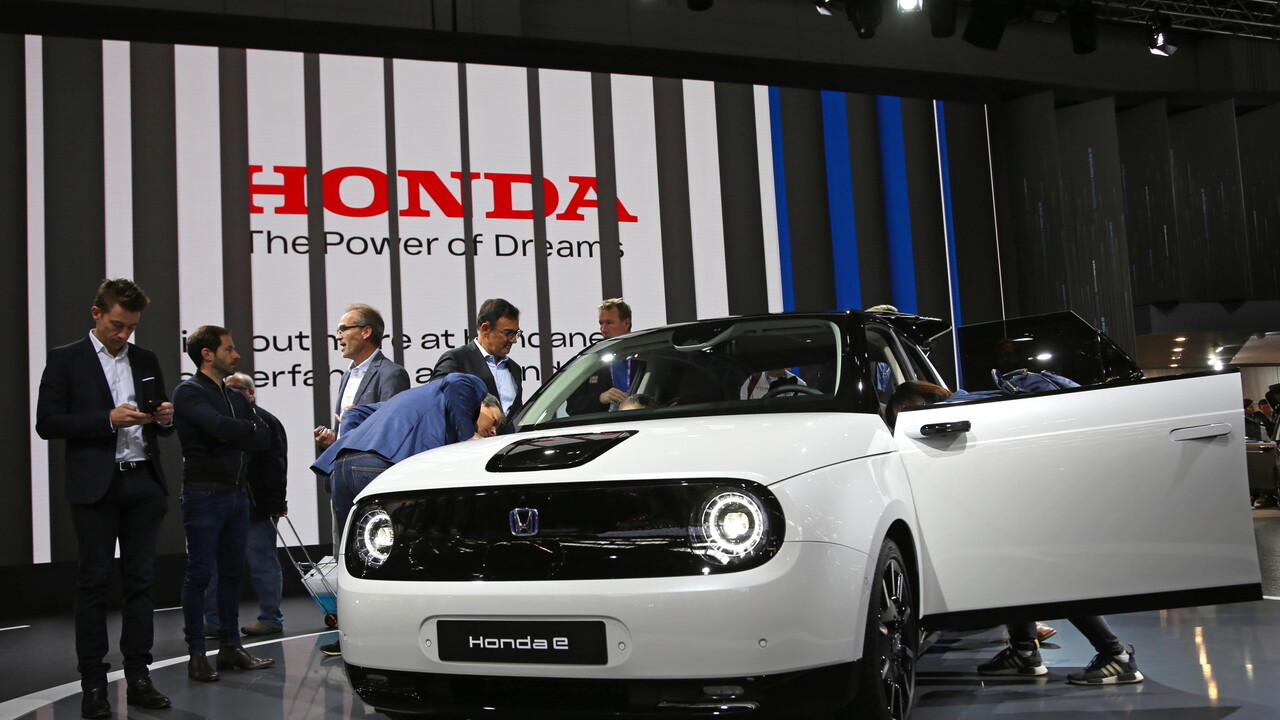 Japan, electric car sales will double in 2026