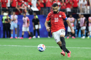 L&rsquo;Egypte bat l&rsquo;Australie et atteint les huitièmes de finale de la Coupe du monde, la Colombie avance
