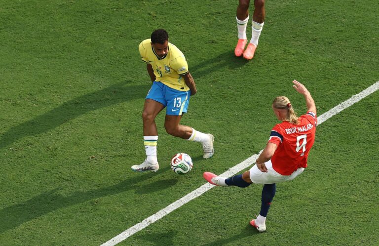 Le doublé de Haaland propulse la Norvège devant le Brésil en quarts de finale de la Coupe du monde