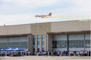 Les rêves de construction d&rsquo;avions des jeunes s&rsquo;envolent cet été à Deqing