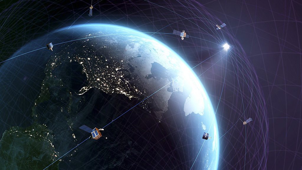 Une illustration de la mise en réseau par satellite. /VCG