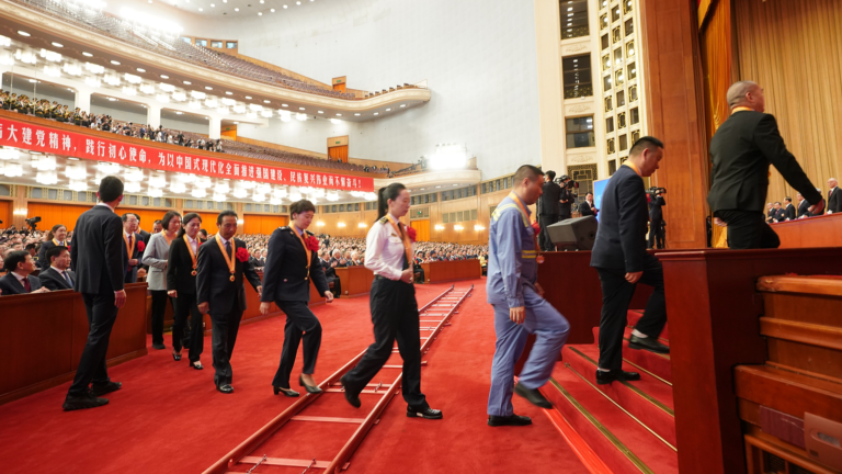 Un rassemblement pour célébrer le 105e anniversaire de la fondation du PCC a lieu au Grand Palais du Peuple à Pékin, capitale de la Chine, le 1er juillet 2026. /VCG