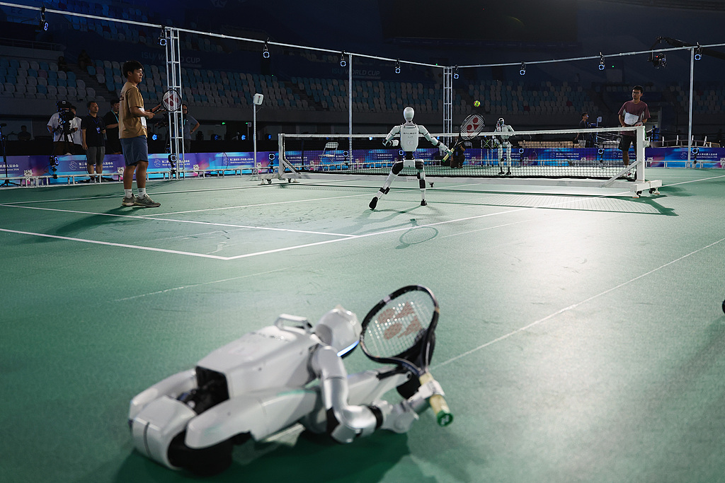 Robots humanoïdes Galbot ET1