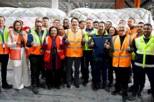 Des fournitures humanitaires chinoises de secours suite au séisme arrivent en Colombie
