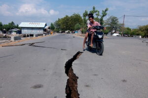 Farnesina, there are around 700 Italians on the island of Flores in Indonesia