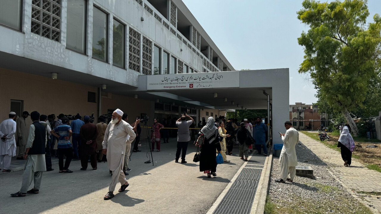 Fire in a hospital in Islamabad, massacre of newborns