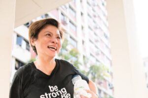 In Singapore parkour adapted to over 65s to strengthen muscle tone
