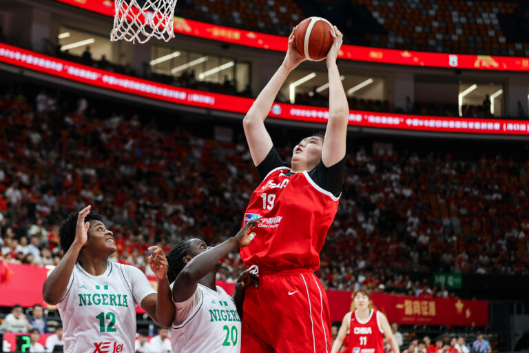 La Chine bat le Nigeria lors du match préparatoire à la Coupe du monde féminine de basket-ball