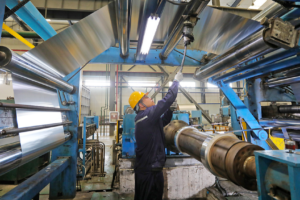 La Chine soutiendra 3 millions de travailleurs industriels dans l&rsquo;amélioration de leurs compétences d&rsquo;ici 2030