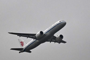 L&rsquo;avion chinois C919 termine sa première compétition internationale. vol commercial
