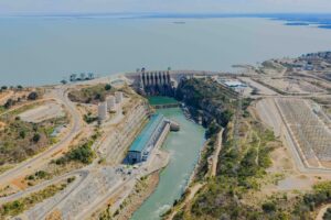 Le président tanzanien inaugure la centrale hydroélectrique Julius Nyerere
