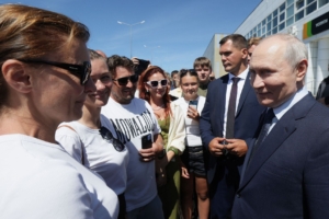 Quels signaux la visite de Poutine sur l&rsquo;île d&rsquo;Iturup envoie-t-elle ?