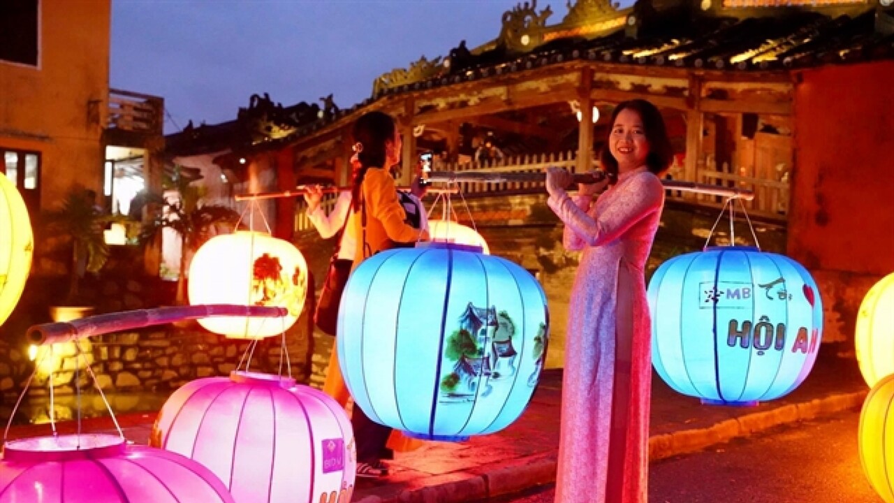 Vietnam, Hoi An launches the digital map of its artisan villages with QR code and Ai