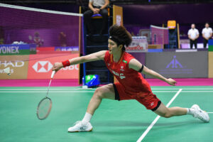 Wang Zhiyi et Han Yue atteignent les huitièmes de finale du Mondial BWF alors que Chen et Li tirent leur révérence