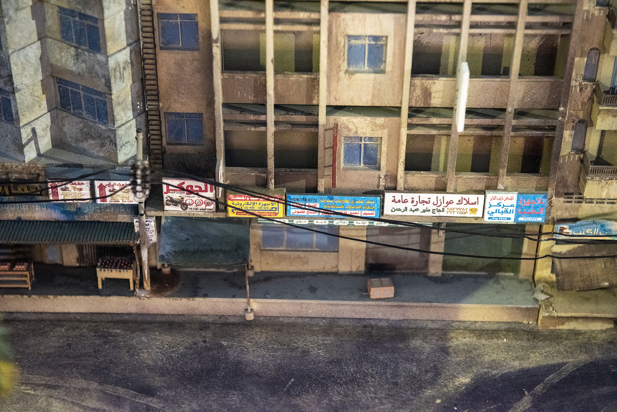 Une maquette de la ville du Moyen-Orient présentée dans le film anti-guerre chinois 