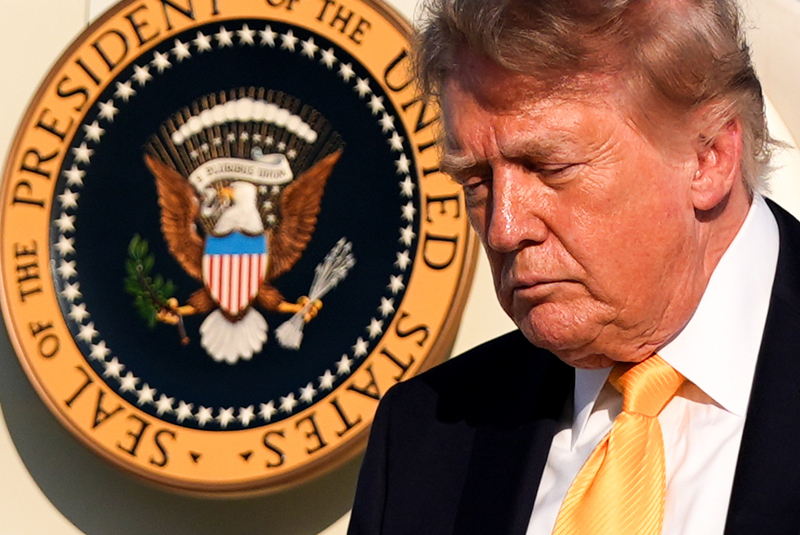 Le président américain Donald Trump débarque d'Air Force One à l'aéroport de Morristown à Morristown, NJ, États-Unis, le 4 septembre 2026. /VCG