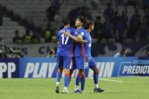 La tête de Yang Shuai fait passer Shanghai Shenhua devant les Tampines Rovers