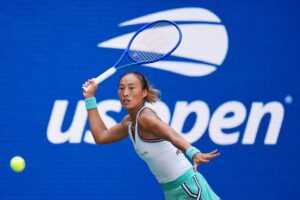 Le Chinois Zheng Qinwen éliminé par Rybakina en quarts de finale de l&rsquo;US Open