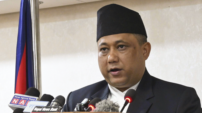 Photo d'archives du ministre népalais des Affaires étrangères Shisir Khanal. /VCG