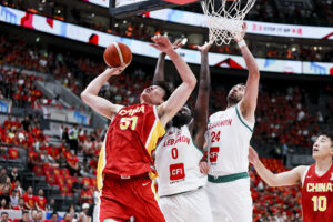 Le lay-up de Yang Hansen permet à la Chine de battre le Liban lors des qualifications pour la Coupe du monde
