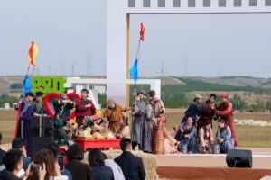 Les jours de marché avec des films illuminent le tourisme des prairies à Ordos