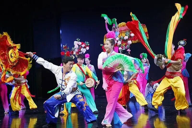 Une photo d’archive montre la danse du tambour des fleurs d’Anhui. /CMG