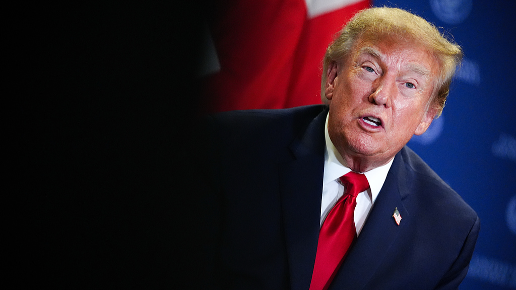 Le président Donald Trump s'exprime lors de sa rencontre avec le Premier ministre britannique Andy Burnham lors de l'Assemblée générale des Nations Unies, au siège de l'ONU à New York, États-Unis, le 22 septembre 2026. /VCG