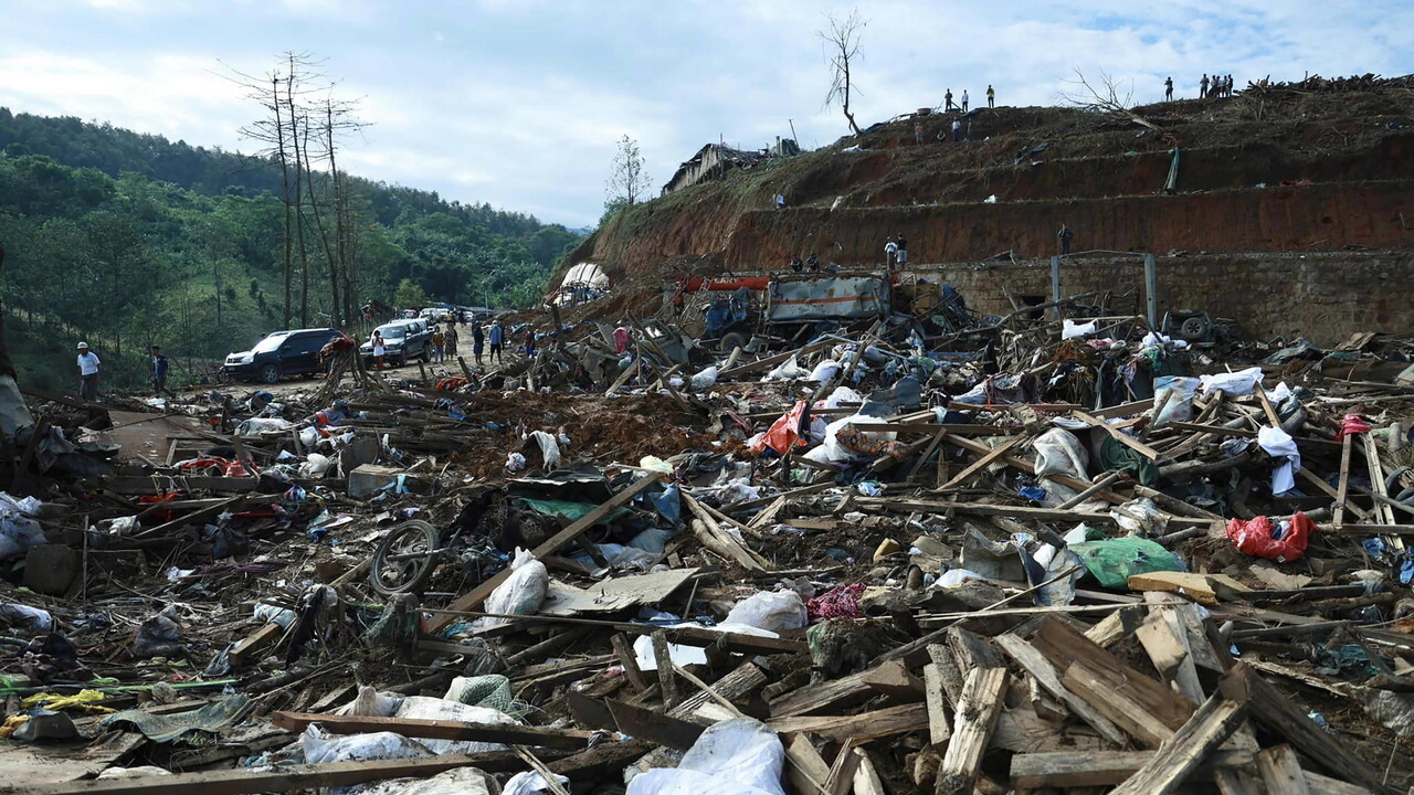 'Eleven civilians killed in military airstrike in Burma'
