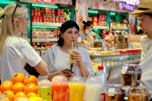 Les médias sociaux et les voyages en Chine alimentent l&rsquo;intérêt mondial pour l&rsquo;apprentissage du chinois